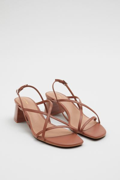 Riemensandalen aus Leder | H&M (DE, AT, CH, NL, FI)