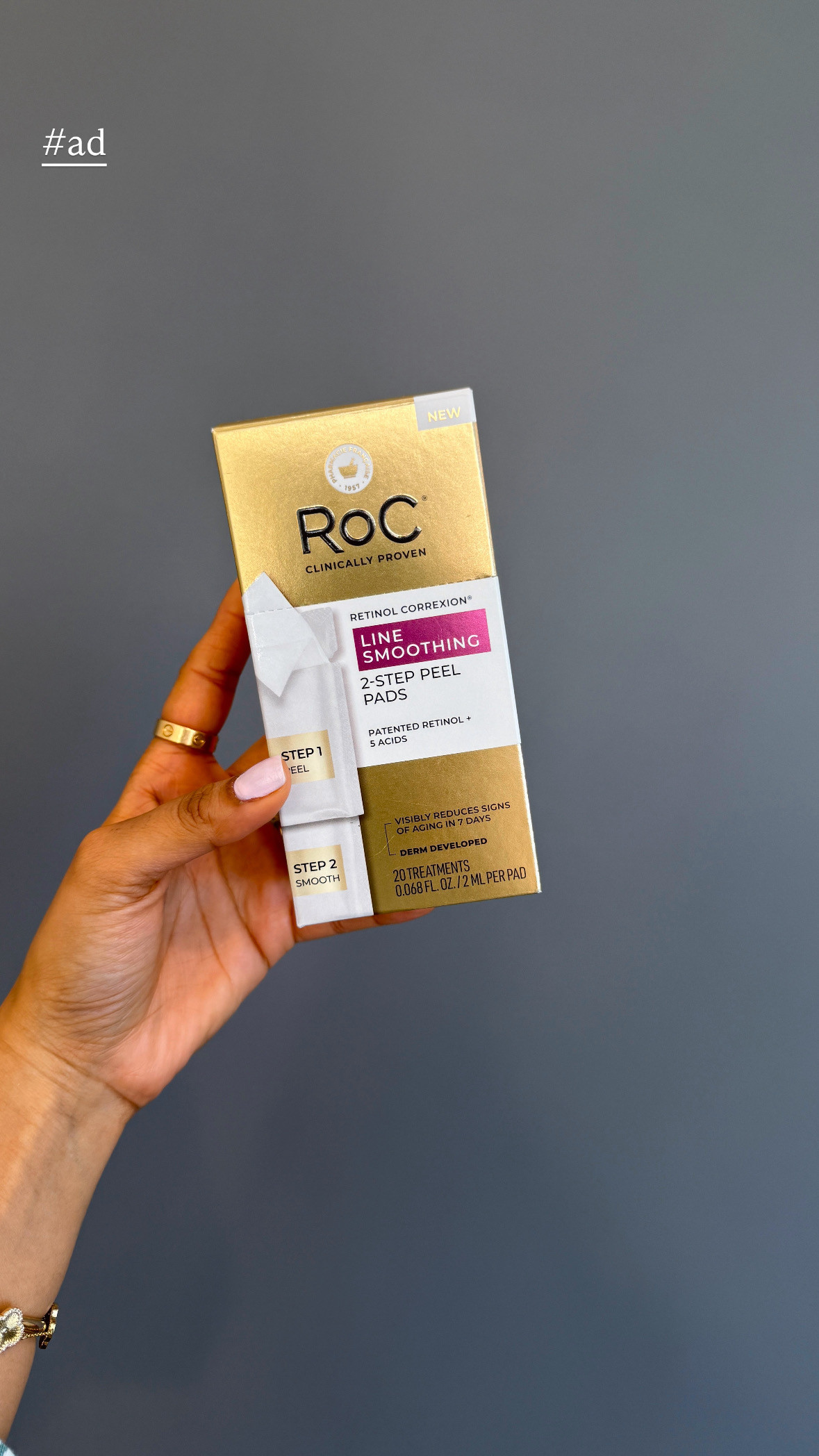 #ad If you’re looking to smooth lines, refine texture, and boost glow- these are it! The @RocSkincare Line Smoothing 2-Step Peel Pads target 5 signs of aging and deliver visible results in 7 uses. Basically a clinic-like peel, without the clinic price. Available at @Target

#roc_partner #rocskincare #skintok #targetpartner #target @shop.ltk #liketkit https://bit.ly/4qYVLnW 

 