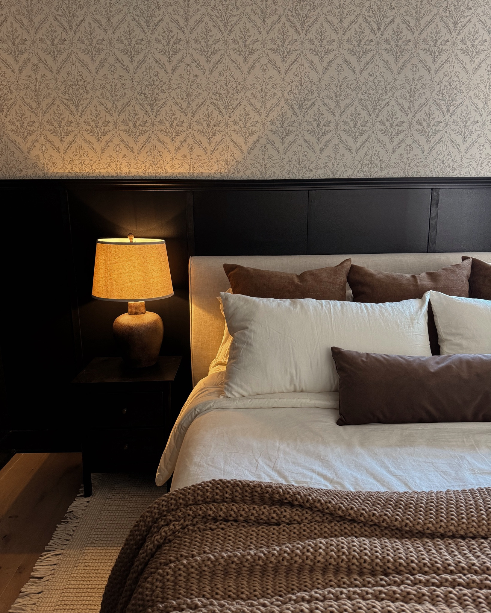 Guest bedroom details | modern traditional, home goods, bedroom decor, wallpaper, bedding, tasseled wool jute rug.

#LTKStyleTip #LTKHoliday #LTKHome