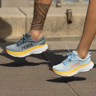 HOKA Women's Bondi 8 Running Shoes | Dick's Sporting Goods