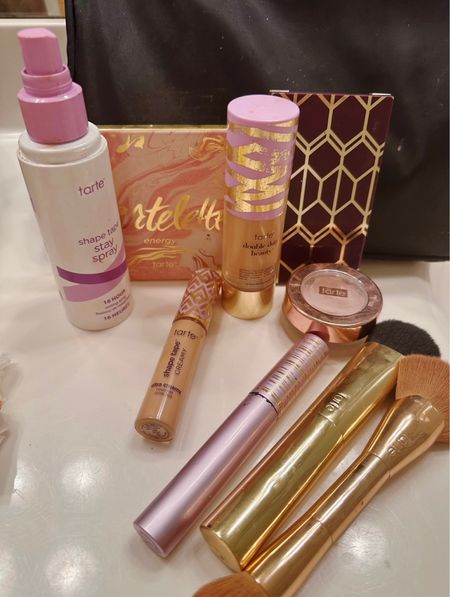 A great roundup of stocking stuffers for any age girl! This is my favorite brand of make up recently! Hop on it!

#LTKGiftGuide #LTKHoliday #LTKSeasonal