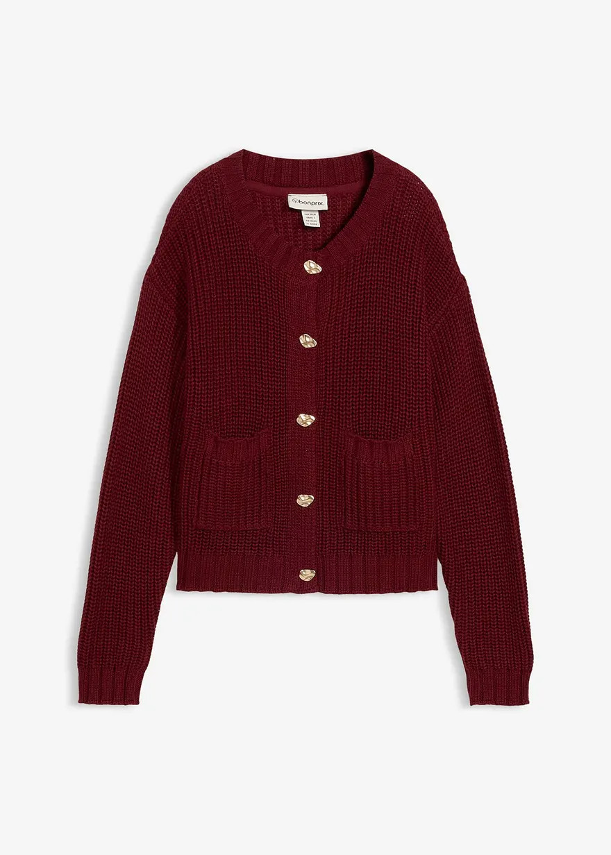 Modern geschnittene Grobstrickjacke mit Rundhalsausschnitt und aufgesetzten Taschen | Bonprix DE
