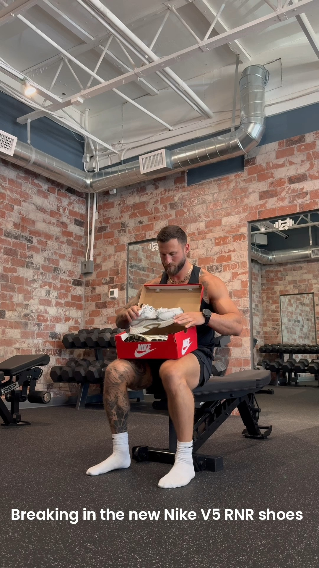 Getting athletic in my new Nike V5 RNR shoes!  These shoes are great for the gym and are stylish for a casual day out and about.  Go get yours now at Nike! 💪🏻🏃🏻

#ad #teamnike @nike

#LTKActive