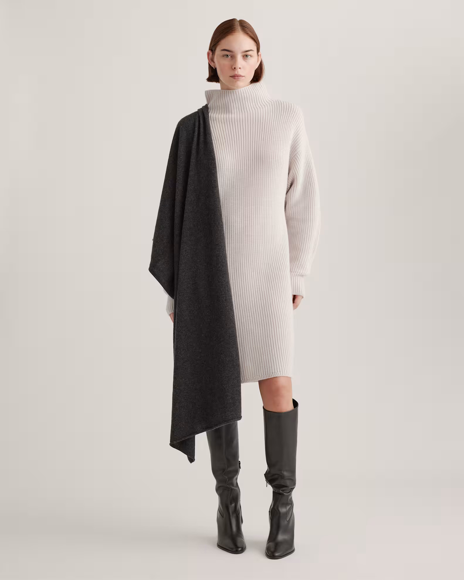 Cashmere Wrap | Quince in Charcoal | Quince