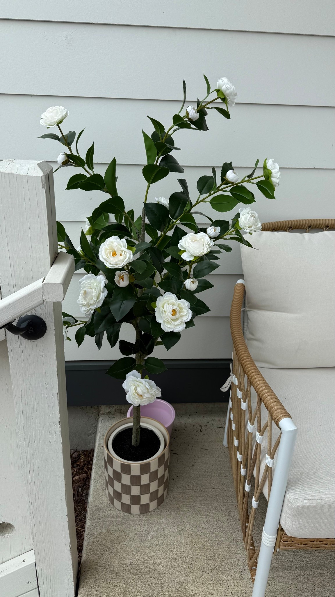 Love these beautiful faux floral bushes from Amazon!! They come with pots and are super sturdy! I have the 63” set of 2!

#LTKHome #LTKFamily #LTKFindsUnder100