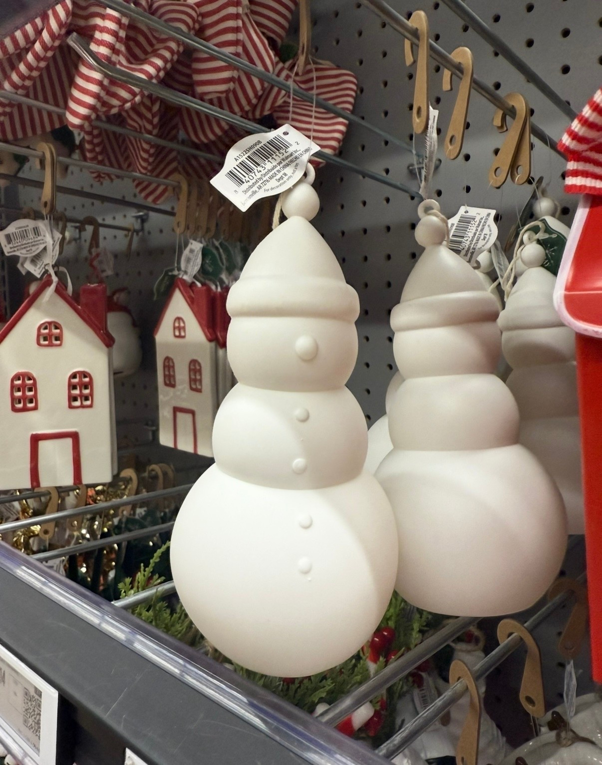 ❄️🤍 Dreaming of a White Christmas?! Same! 🤍❄️
Sharing my top picks for white holiday decor — soft, neutral, and timeless pieces that go with any style! 🌲✨
Grab your faves early this season before they sell out!

⛄️ Can’t believe this adorable snowman ornament is only $2! Such a perfect little touch for your tree or gift wrapping! 🎁

Shop all my finds here:

#LTKSeasonal #LTKHoliday #LTKHome