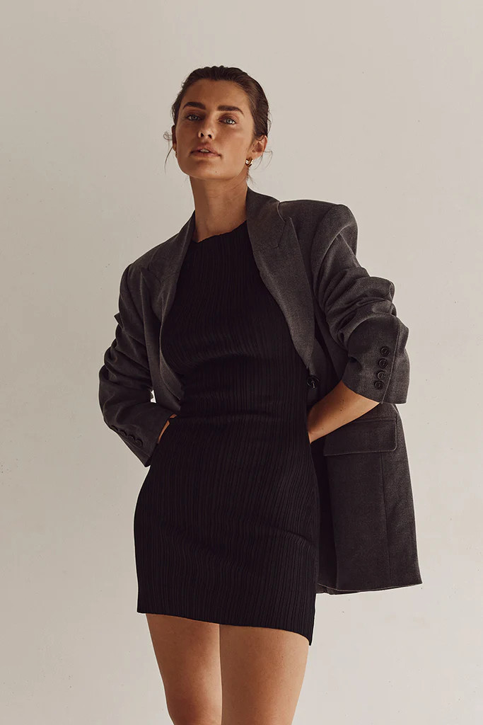 SIENNA BLACK KNIT MINI DRESS | DISSH