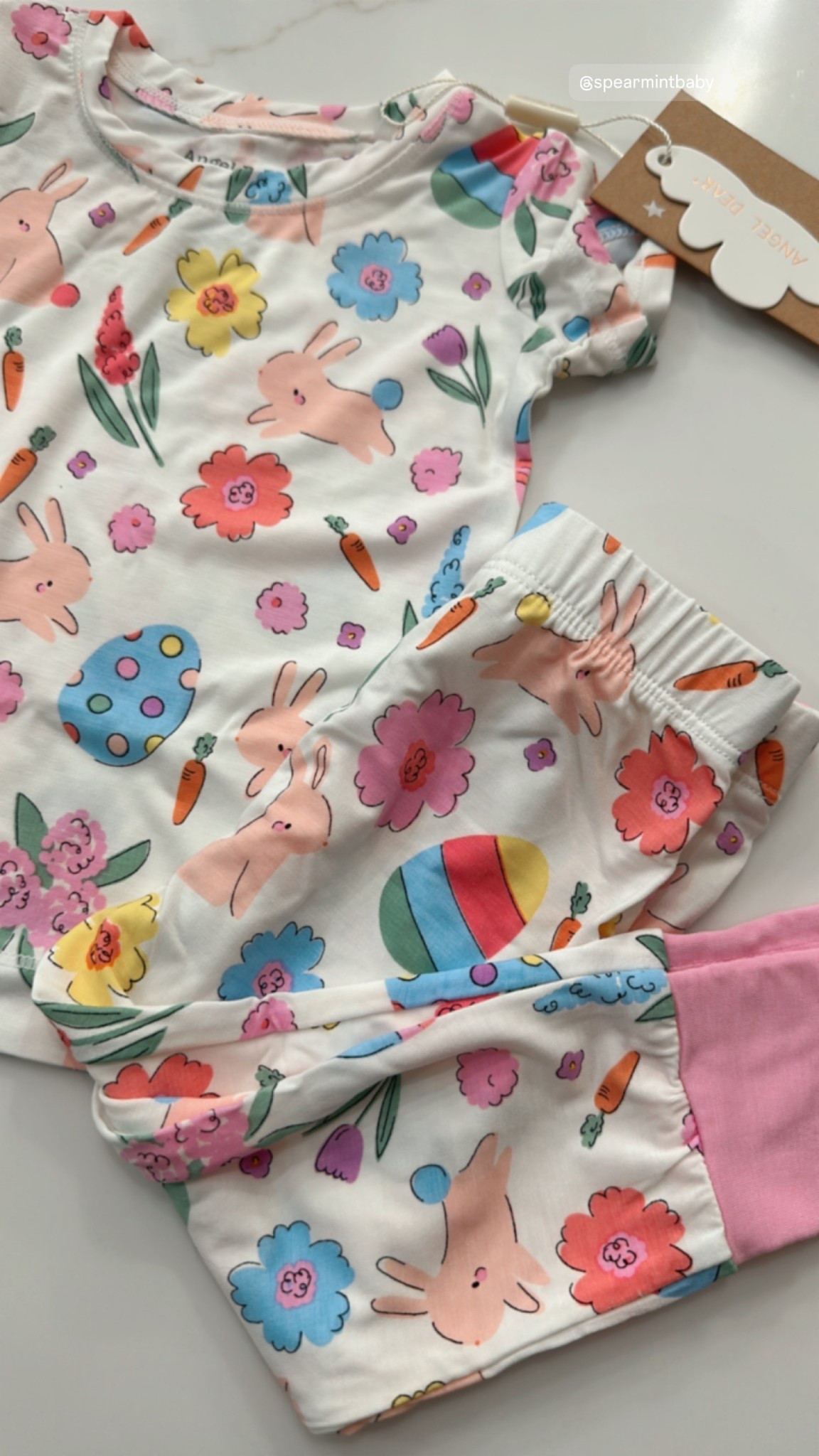 Got the sweetest Easter Jams in the mail today 🥕🌸

Baby girl Easter pajama links. Easter pajama links. 

#LTKBaby #LTKStyleTip #LTKSeasonal