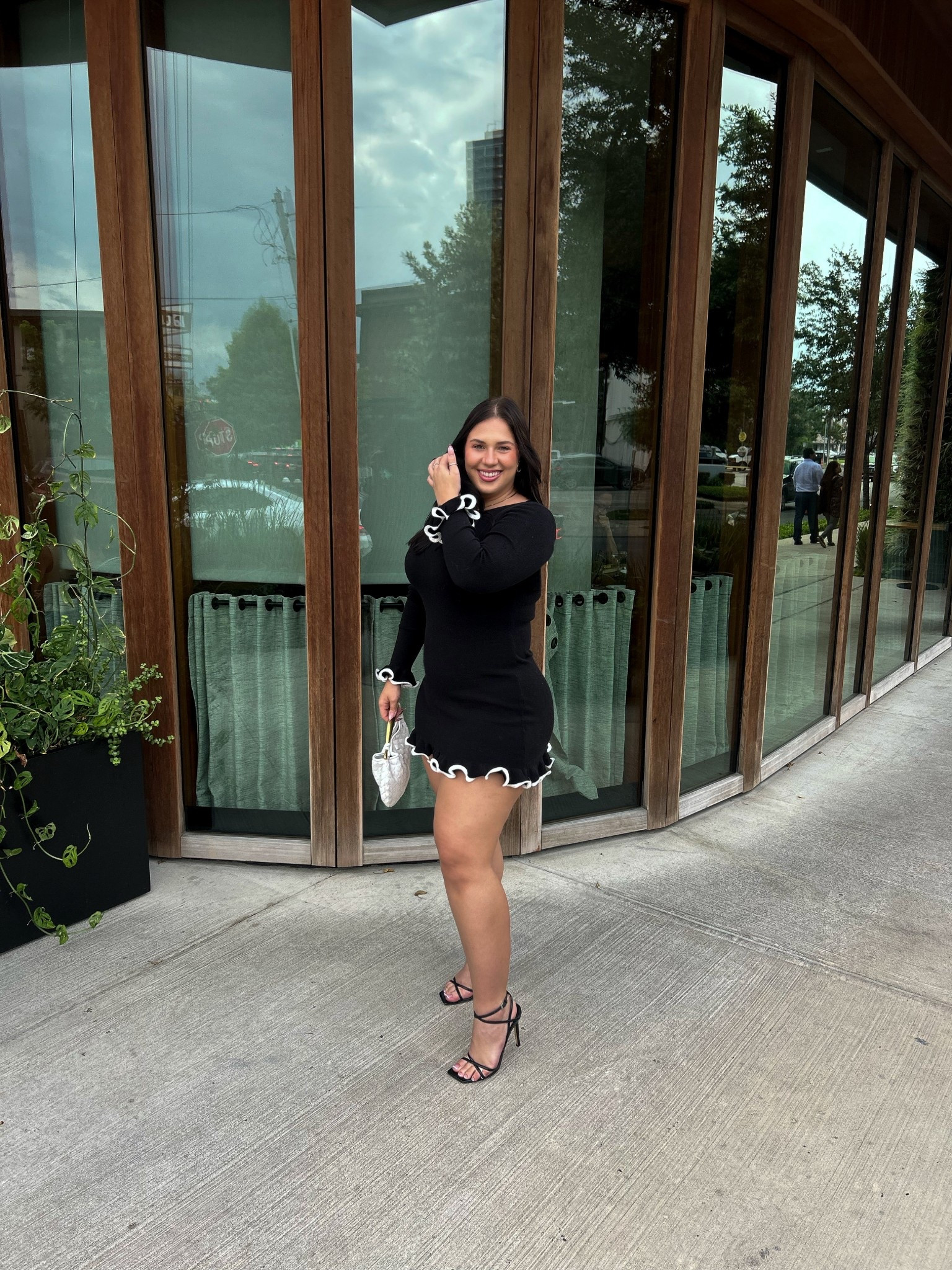 Curvy girls can wear short fun dresses too 💁🏻‍♀️

#LTKStyleTip #LTKFindsUnder100 #LTKBeauty