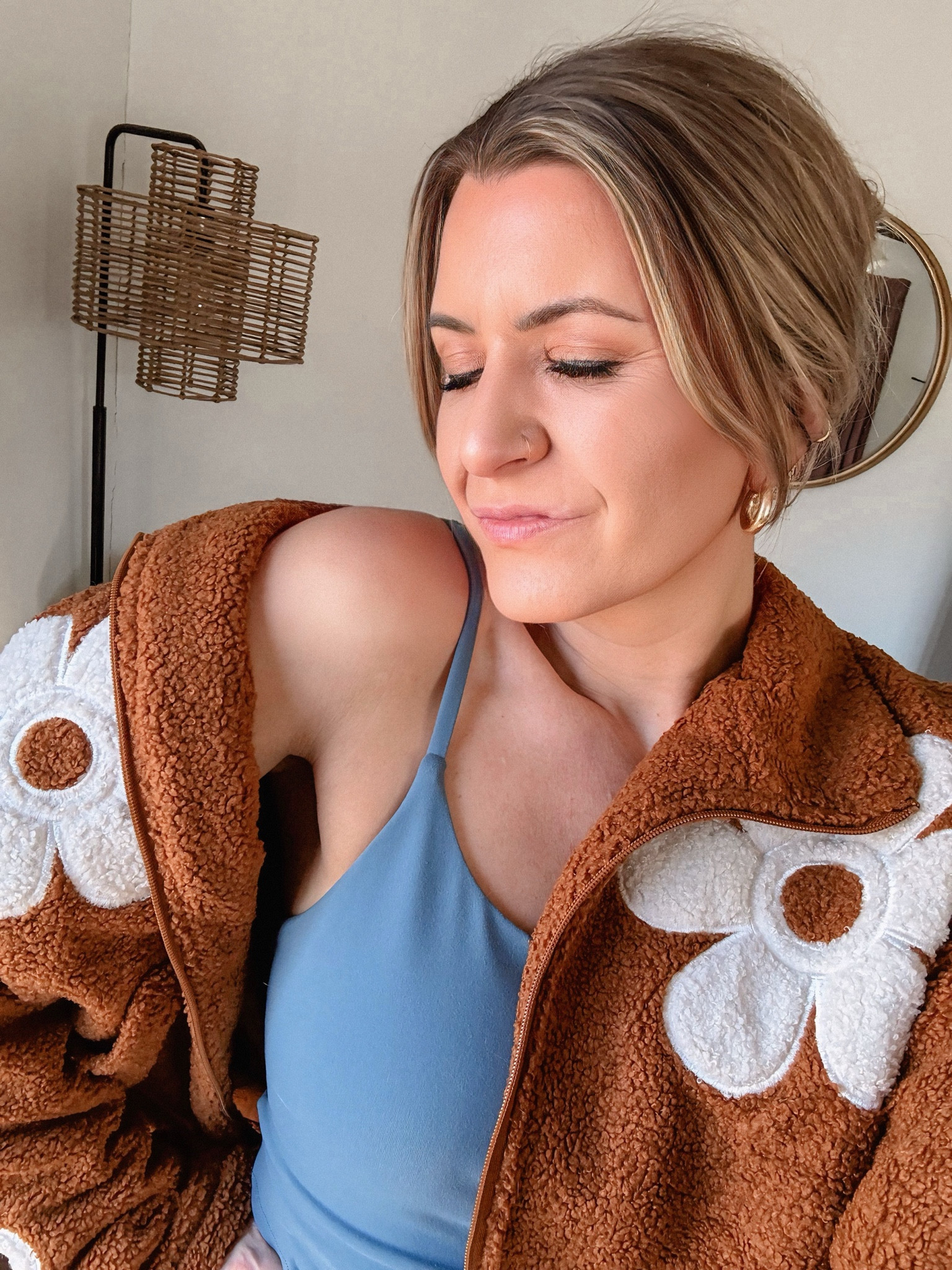 Tank top with bra pads and flower jacket 

#LTKActive #LTKFindsUnder50 #LTKStyleTip