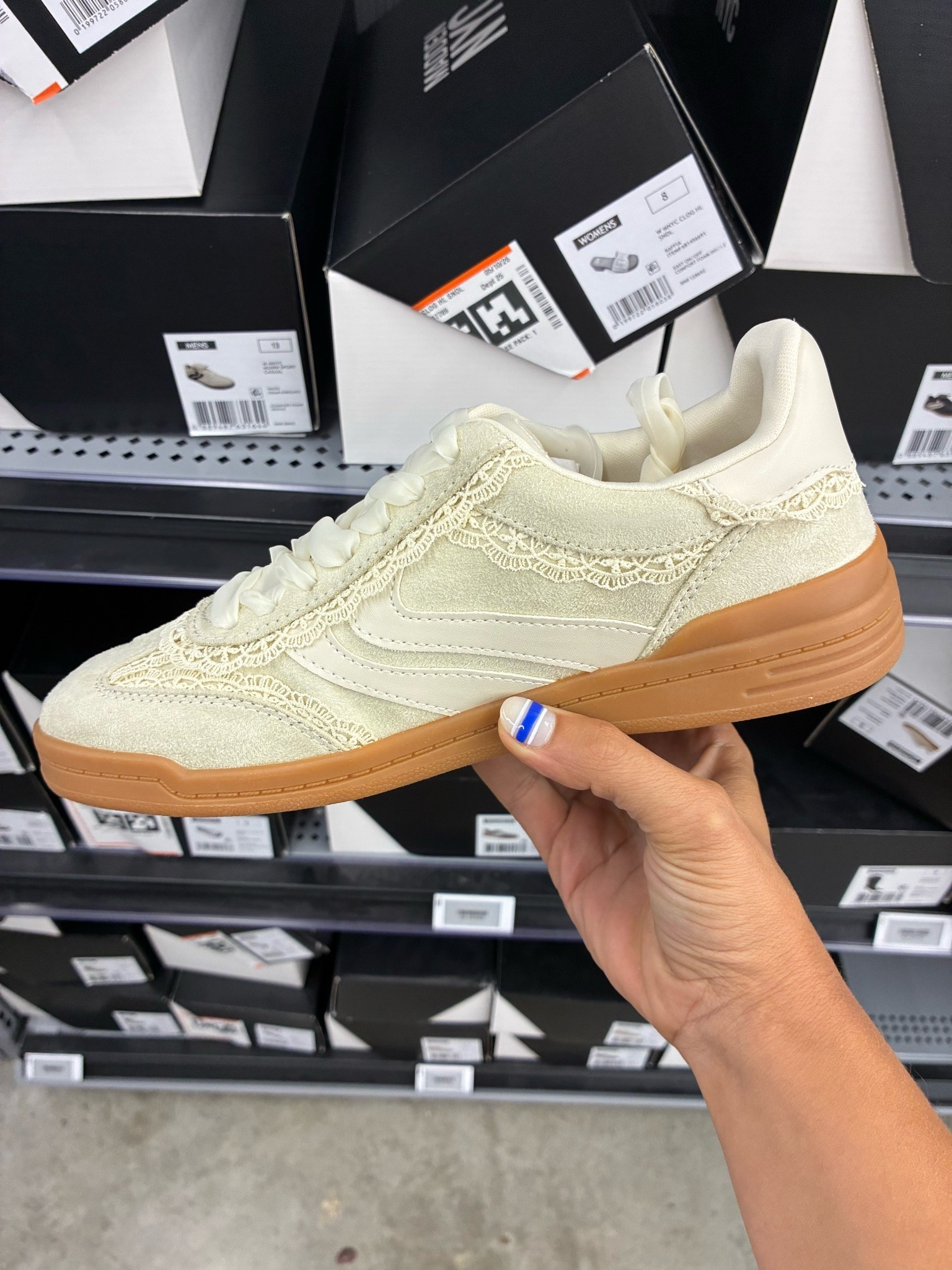 Love the lace details on these!!

#LTKdayinmylife #LTKSeasonal