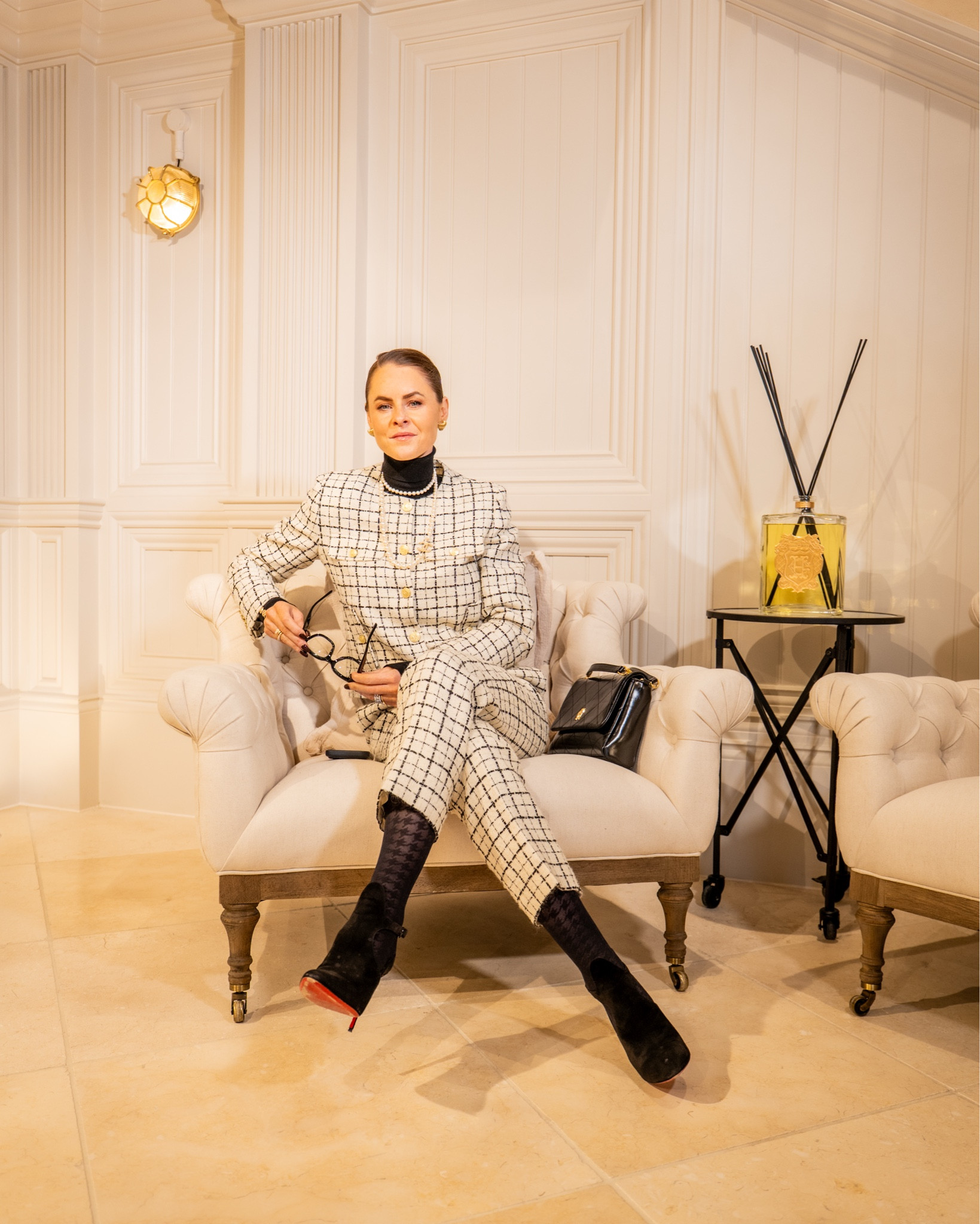 My look for a day in the office 🤍
 Wearing a bespoke piece from our atelier - a fabric I designed last year and have been so excited to finally bring to life as a suit in this colourway.

Paired with a classic @louisvuitton heel and a black roll neck for a simple, elegant finish. x


 #JadeHollandCooper #HollandCooperClothing #HCStyle 