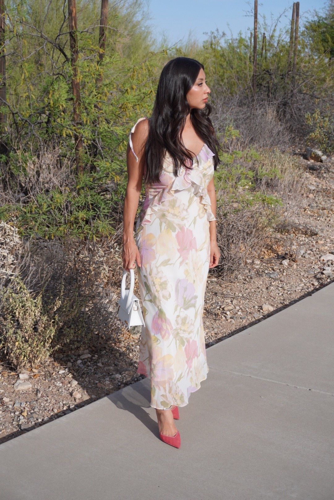 Spring dress
Spring outfit ideas 
Spring wedding guest dress

#LTKOver40 #LTKootd #LTKWedding