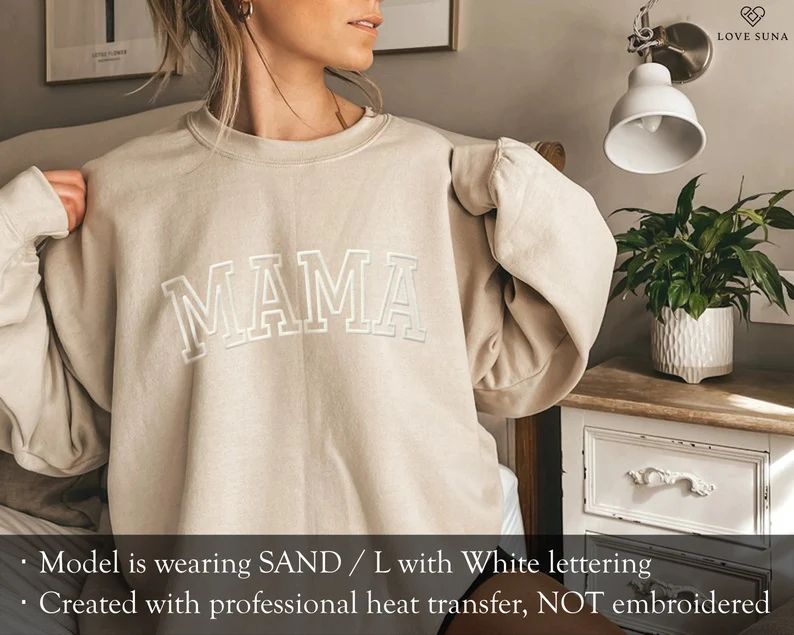 Personalized Mama Sweatshirt With Kid Names on Sleeve Mothers - Etsy | Etsy (US)