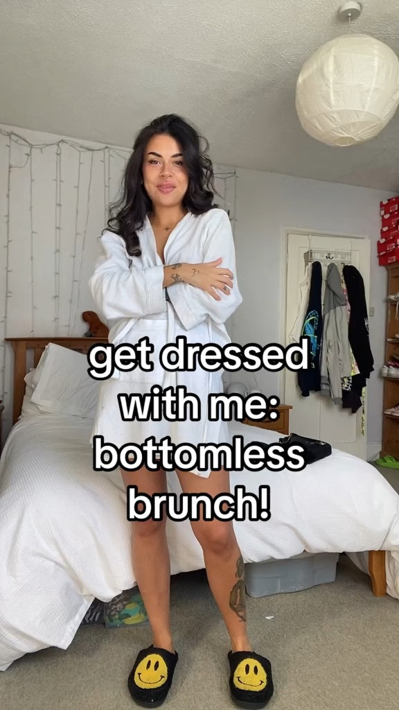 this top would be so cute layered 

#LTKparties #LTKHoliday #LTKeurope