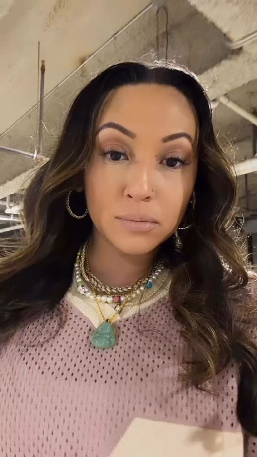 We single cuz we lookin for 90s love in this 2025 generation 💿💔

Everybody outside but nobody in tune. 

Where’s the love that doesn’t need Wi-Fi to feel connected.l?