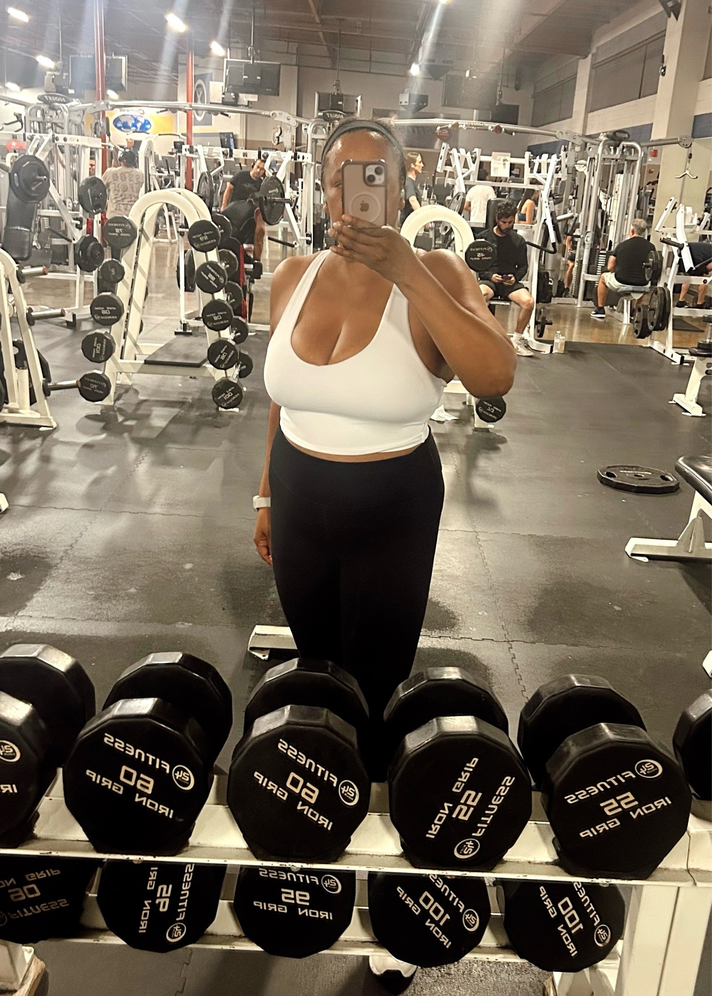 Another gym outfit for midsize! Top size l leggings x!.

#LTKOver40 #LTKMidsize #LTKActive