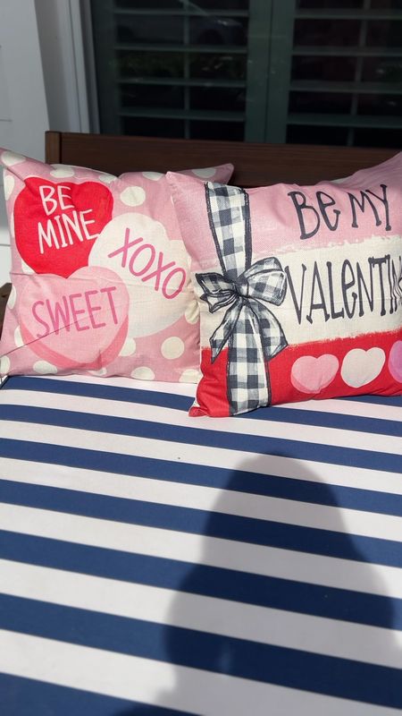 The cutest outdoor Valentines pillows from Amazon!

#LTKSeasonal #LTKhome #LTKfindsunder50