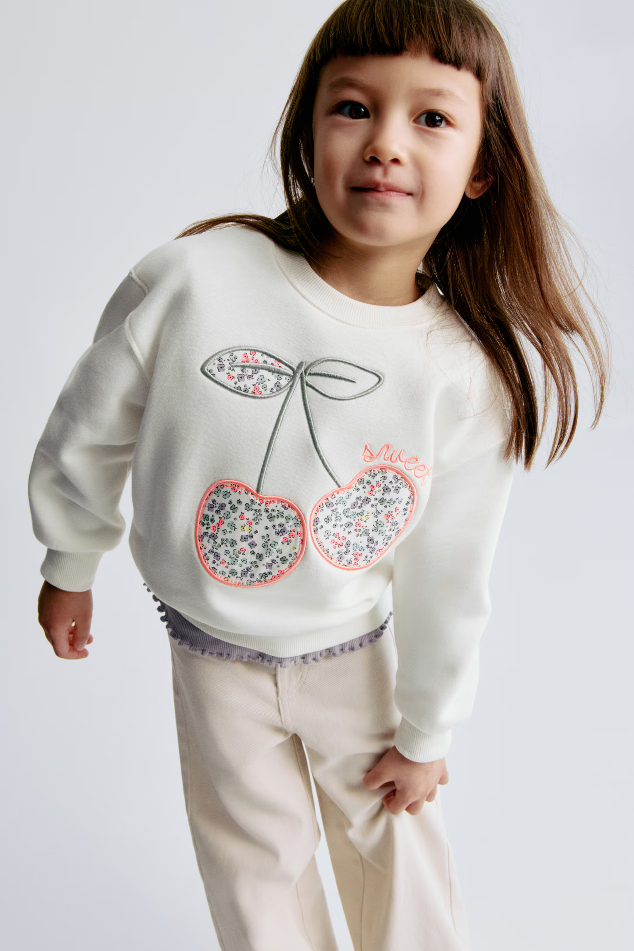 Sweatshirt with Motif | H&M (US + CA)