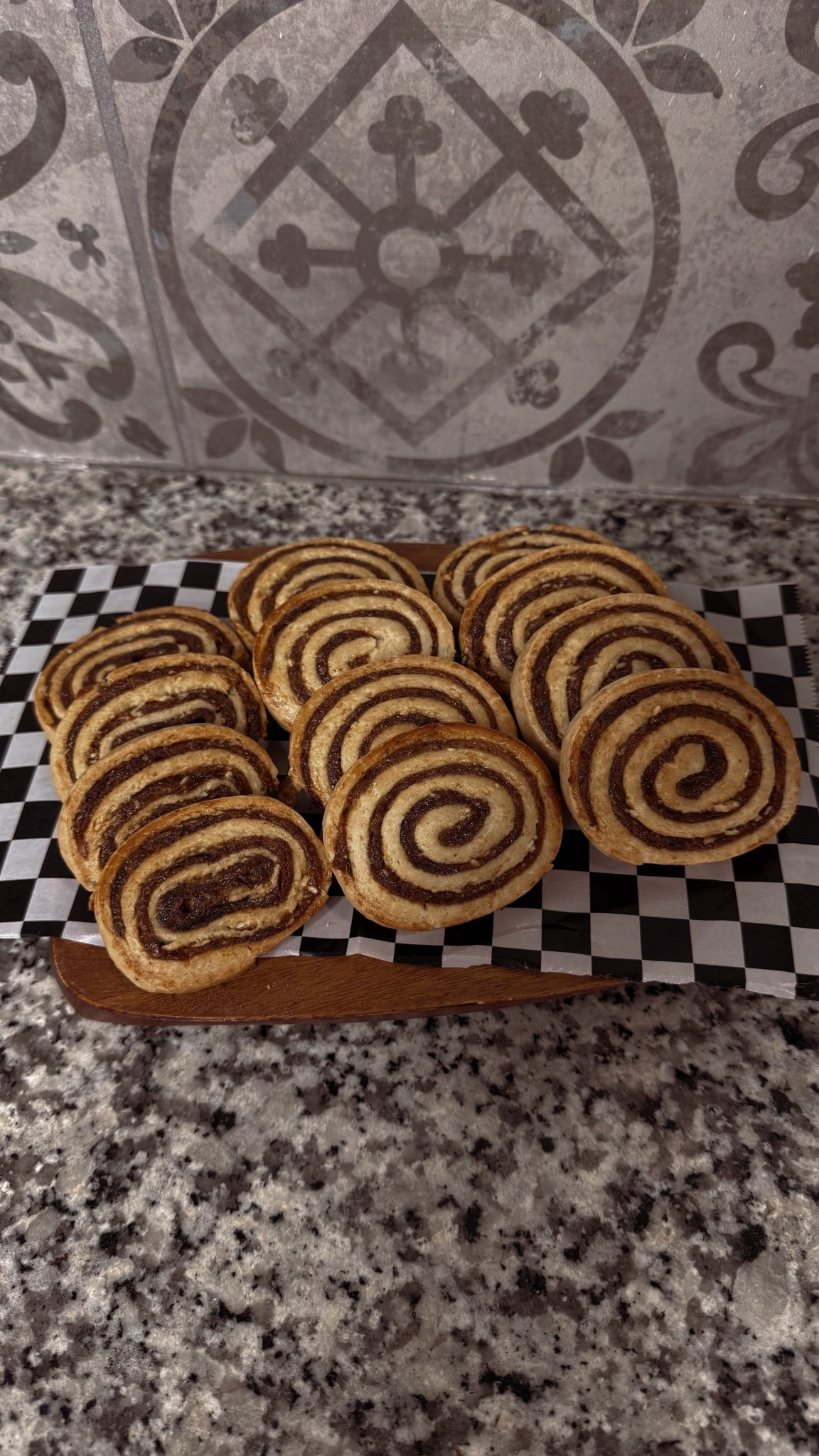 Pit Stop Sweets & Treats Round 5: Saudi Arabia Kleicha🇸🇦

#LTKFindsUnder50 #LTKParties #LTKFindsUnder100