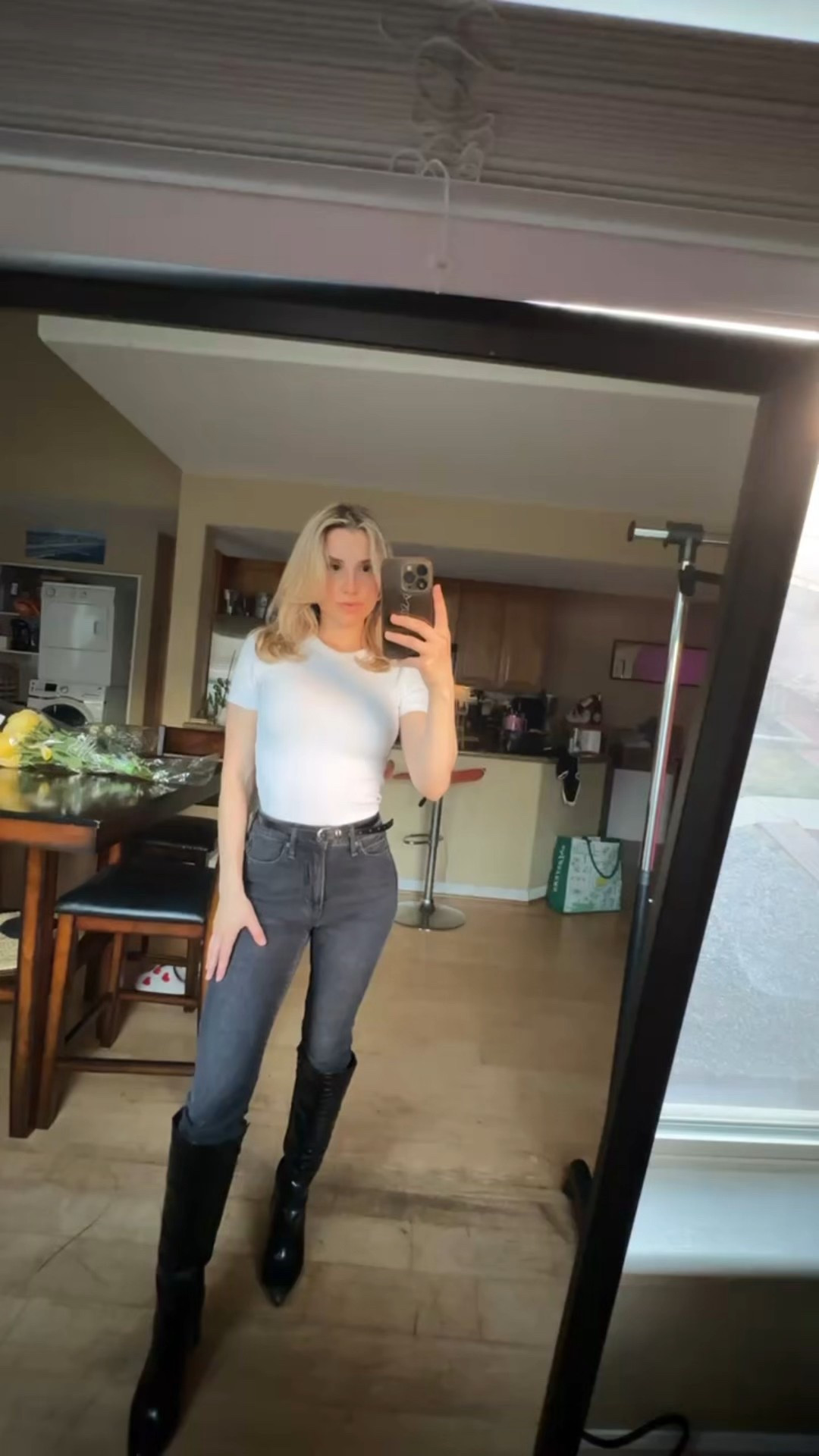 Love the simplicity of these jeans and a basic tee, you can dress it up or down with a jacket 

#LTKPetite #LTKootd