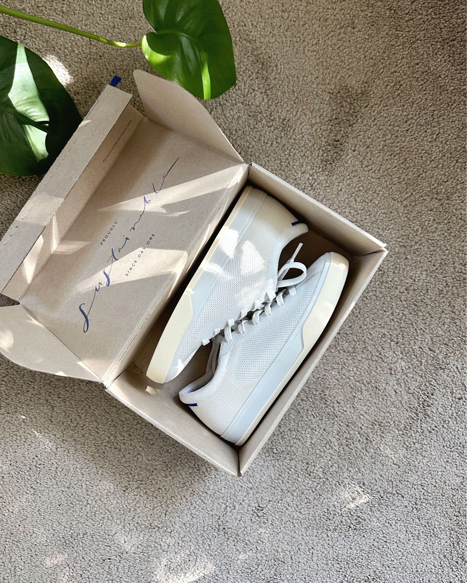 up to 30% off @rothys #blackfriday sale! i picked up a couple pairs of mary jane’s and the lace up sneaker in bright white (pictured here) !! love that you can put these in the washing machine 💯 makes cleaning white sneakers easyyyy #whitesneakers #whitesneaks #knitsneakers ✌️ {11.30.24} 

#LTKSaleAlert #LTKHoliday #LTKCyberWeek