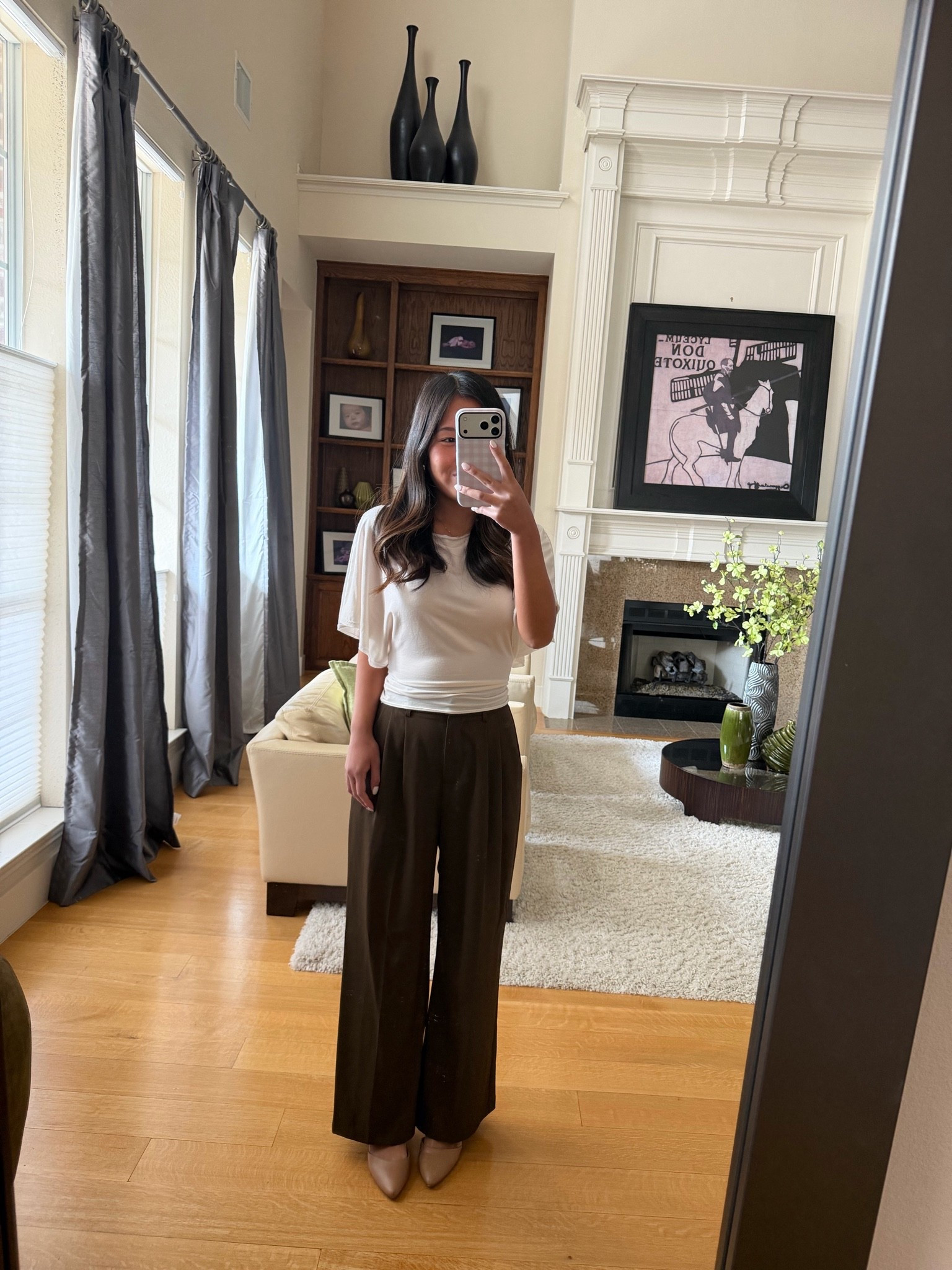Top XS, pants 24 short
