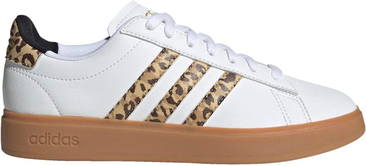 adidas Women's Grand Court 2.0 Tennis Shoe | Amazon (US)