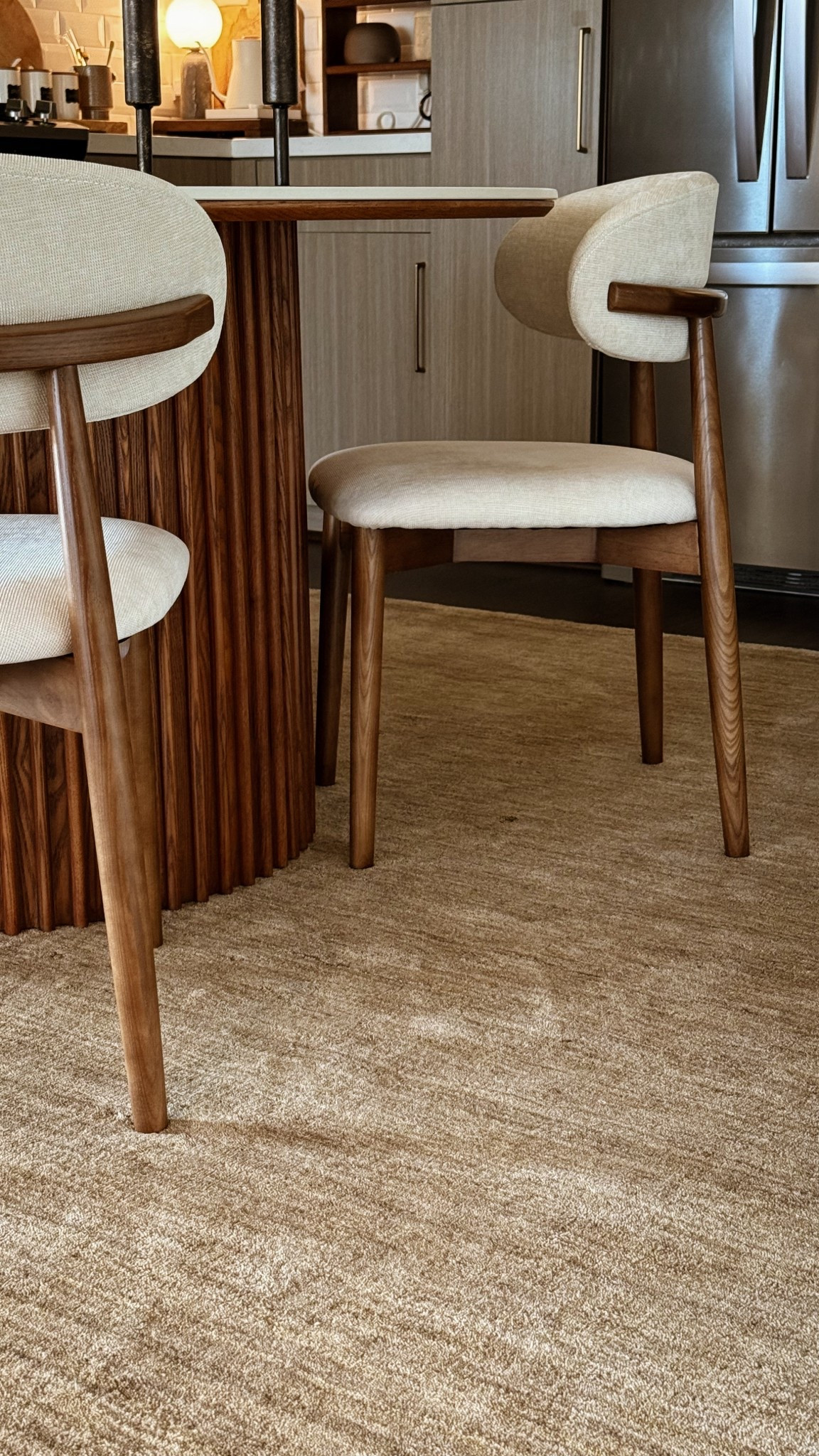 Dining room wool rug ON SALE
use code VANDY20 for extra 20% off
i have the tan color

@rugs_direct #RugsDirectStyle  #RDLStyle #woolrug

#LTKHome #LTKSeasonal #LTKSaleAlert