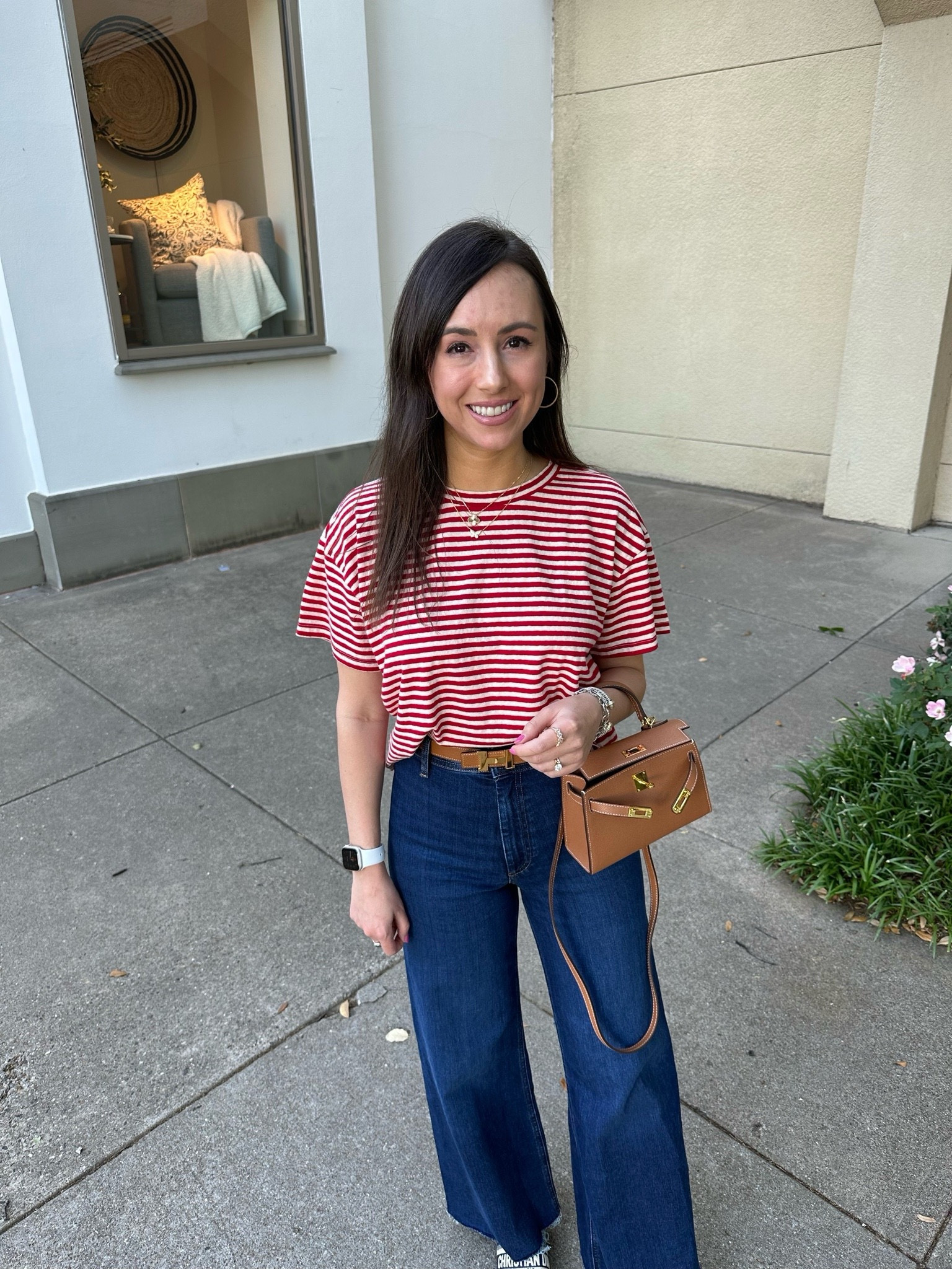 Date night outfit, Hermes belt, Zara jeans (size 4), mother tee (size small), Dior slides



#LTKStyleTip #LTKSeasonal #LTKFindsUnder100