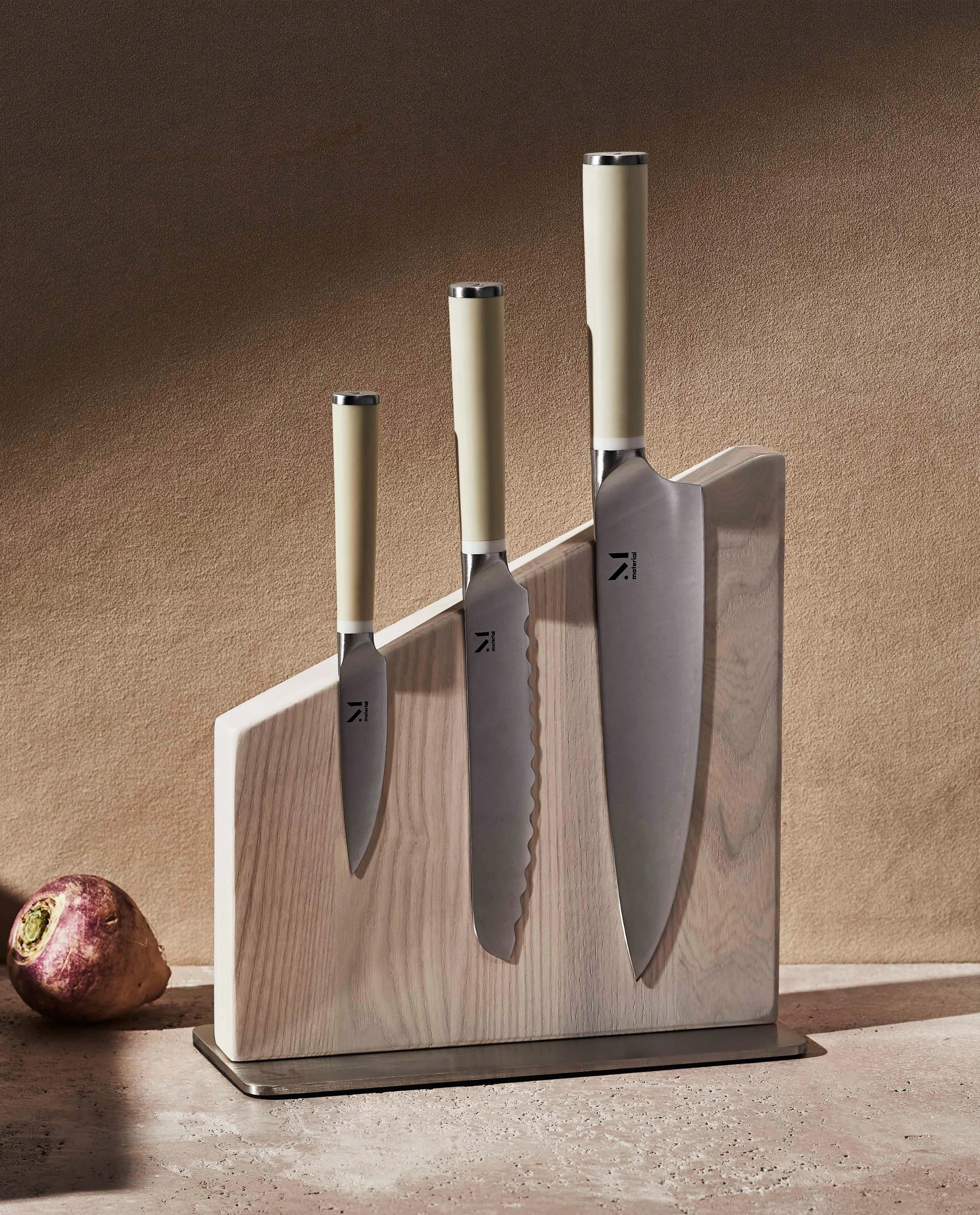 The Knives + Stand | Material