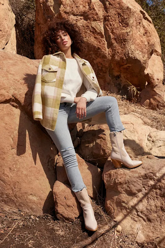 Total Mood Light Wash High Rise Straight Leg Jeans | Lulus (US)