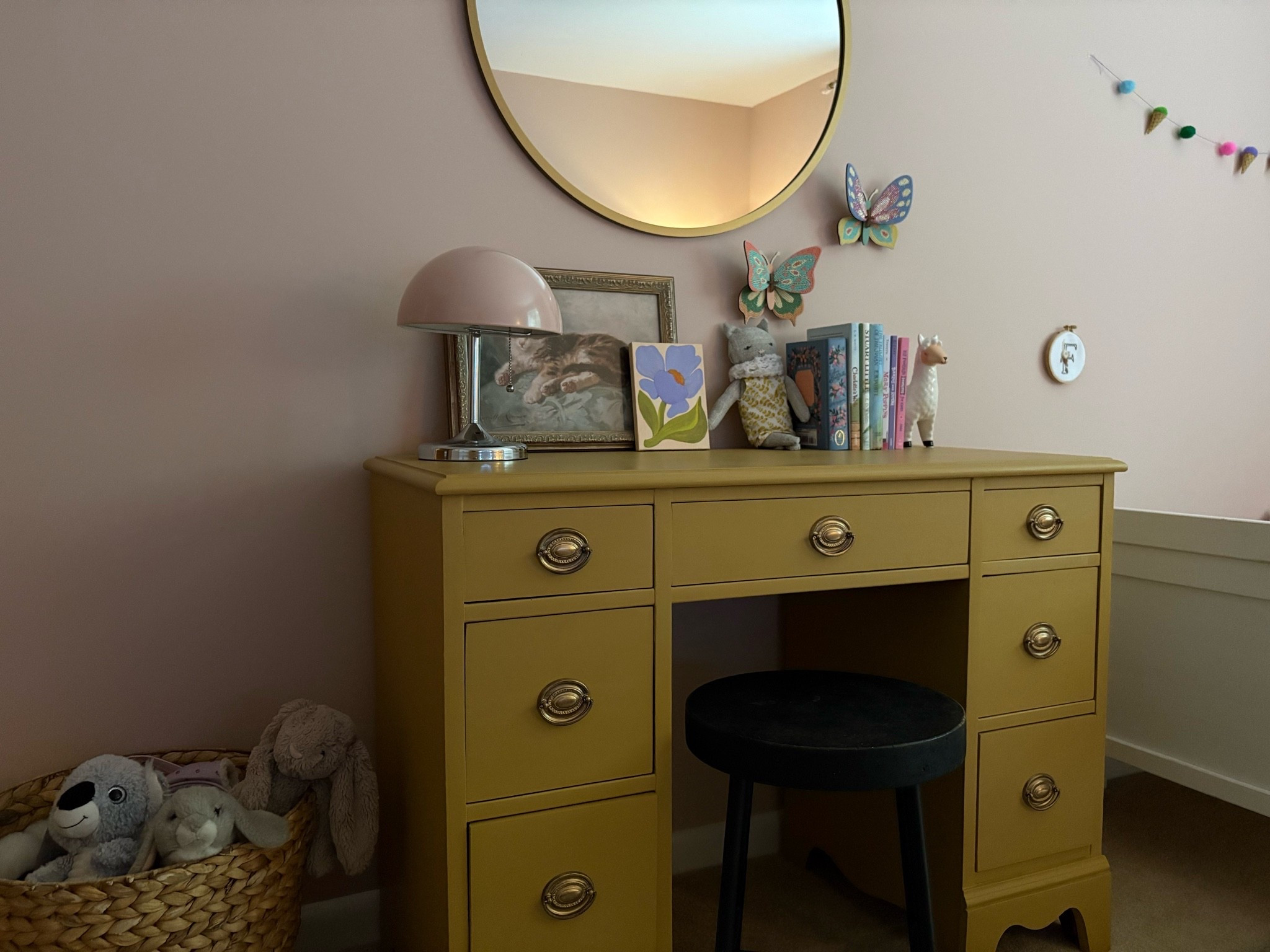 A cute little desk makeover for one of my favorite little ladies 🤍 #DIY #FurnitureFlip #Furniture #HomeProject #Paint

#LTKhome #LTKkids #LTKfamily
