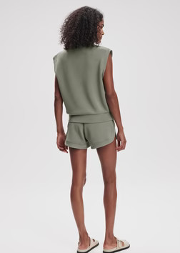 Loretta Half-Zip Sleeveless Sweat | Varley US