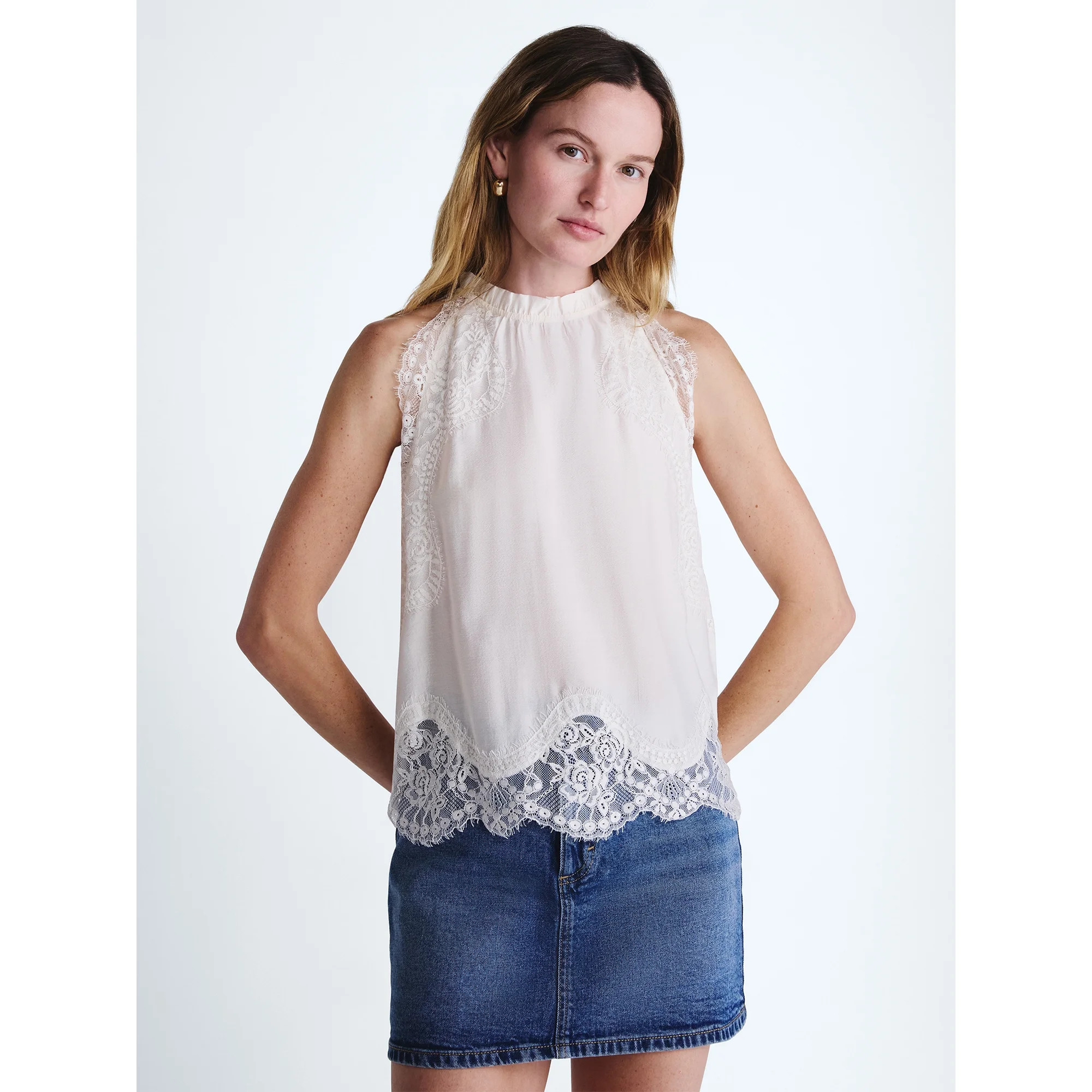 Scoop Women’s and Women's Plus Lace Trim Halter Top, Sizes XS-4X | Walmart (US)