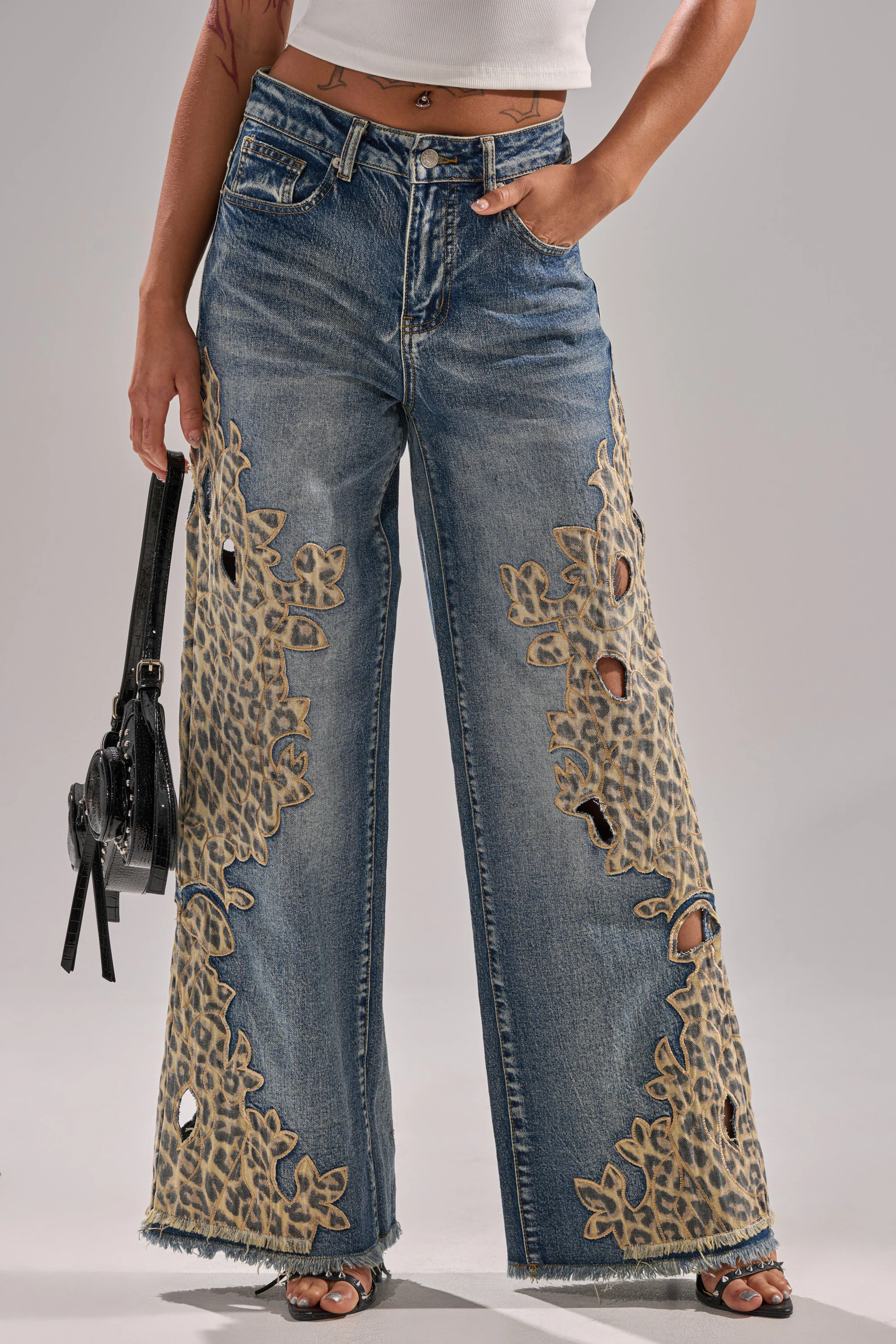 AMIGAS CHEETAH PRINT WIDE LEG PANT | AKIRA