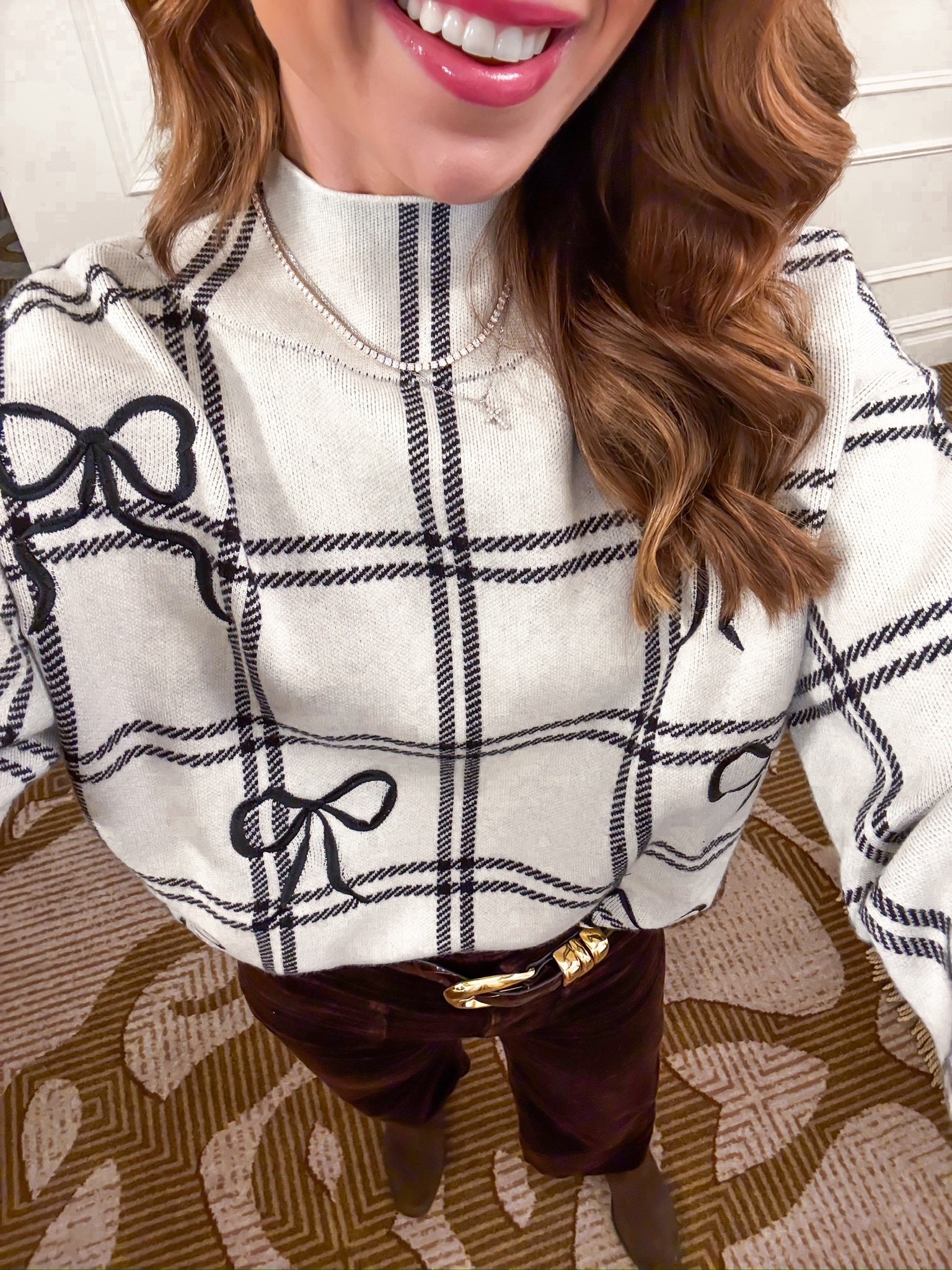 Fall outfit. New York City outfit. Holiday outfit. Christmas outfit.  I wore this around NYC! Anthropologie bow sweater in XXS regular (I ordered petite but they sent me regular, it works, but I would order petite if you are shorter than me, I’m 5’3). Anthropologie velvet pants in 24 petite. Madewell belt in XXS. I went up half a size in knee high boots. 


#LTKHoliday #LTKootd #LTKSeasonal