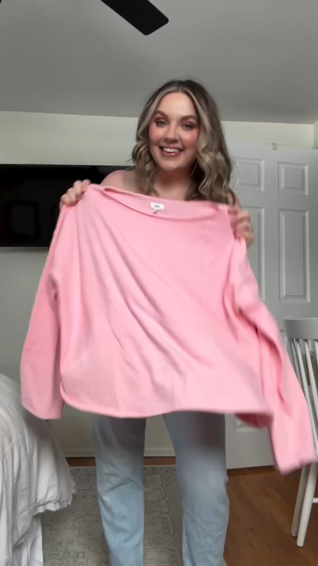 Just a Mom trying to feel cutie. 🌸☀️🌈💕

OOTD - - the boat neck style on this light weight knit top is so fun // spring outfit 

Top-L 
Jeans-12

@Aerie 

Comment CUTE below to receive a DM with the link to this post on my LTK ⬇ https://liketk.it/5YM9U #ltkspringsale #ltkseasonal #ltkmidsize