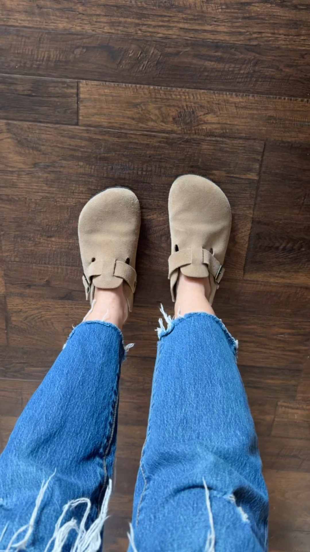 Amazon find! Amazing Birkenstock dupes for under $50 🤯 I’ve had these for 2 years and they are still holding up great and so comfy! I actually like them more than the real version because they are much more comfortable and a little more narrow.

Amazon find , Amazon dupe, Birkenstock dupe, Birkenstock, fall shoes, fall style, fall fashion, Amazon fashion, Amazon fall fashion, women’s shoes

#LTKVideo #LTKFindsUnder50 #LTKStyleTip