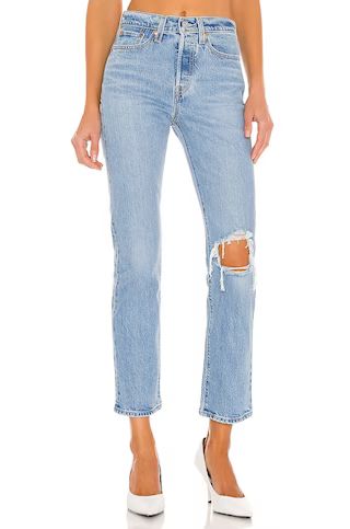 LEVI'S Wedgie Straight Ankle in Tango Fray from Revolve.com | Revolve Clothing (Global)