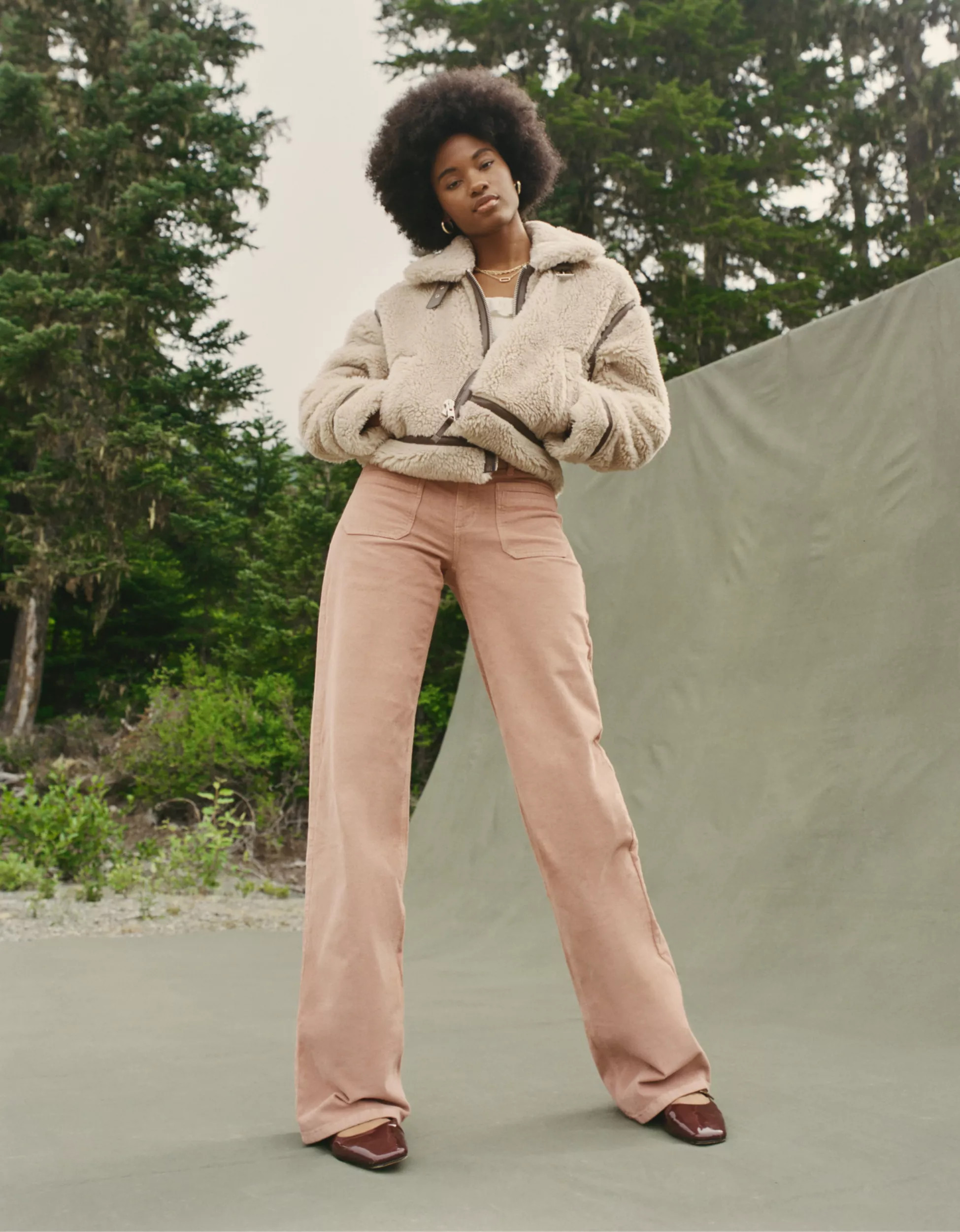 AE Stretch Corduroy Low-Rise Baggy Wide-Leg Pant | American Eagle Outfitters (US & CA)