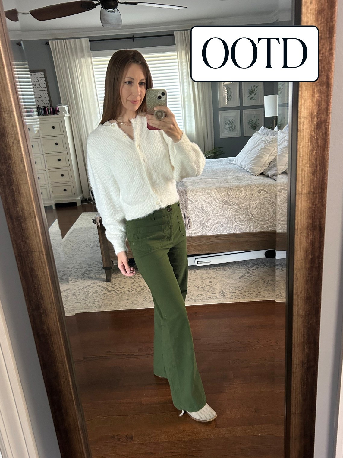 OOTD! I found this beautiful eyelash sweater at Old Navy this week (for 50% off!!!), and it will be a perfect addition to my winter wardrobe (it’s giving “fresh, powdery snow”, am I right?)

I’m also rewearing the pine green pants I purchased at J.Crew Factory earlier in the season. They’re so versatile and easy to spend the day in.

Sweater - xs
Pants - 26, classic lengthh

#eyelashsweater #fallootd #winterootd #dailylooks 

#LTKSaleAlert #LTKOver40 #LTKStyleTip