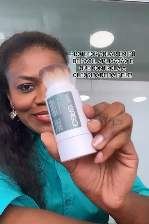 Um best seller da Care é o protetor solar em pó. Ele tem rápida absorção e ajuda no controle da oleosidade. 🤌🏾✨