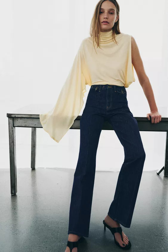 ZW COLLECTION HIGH-WAIST FLARE JEANS | Zara US