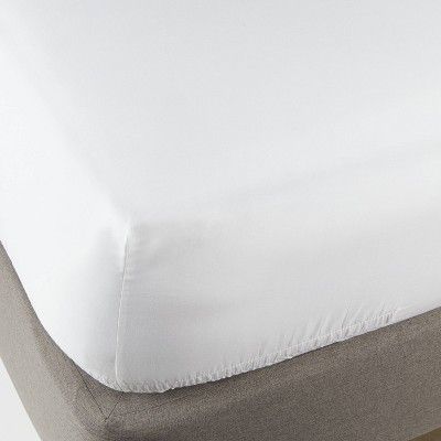 300 Thread Count Ultra Soft Fitted Sheet - Threshold™ | Target
