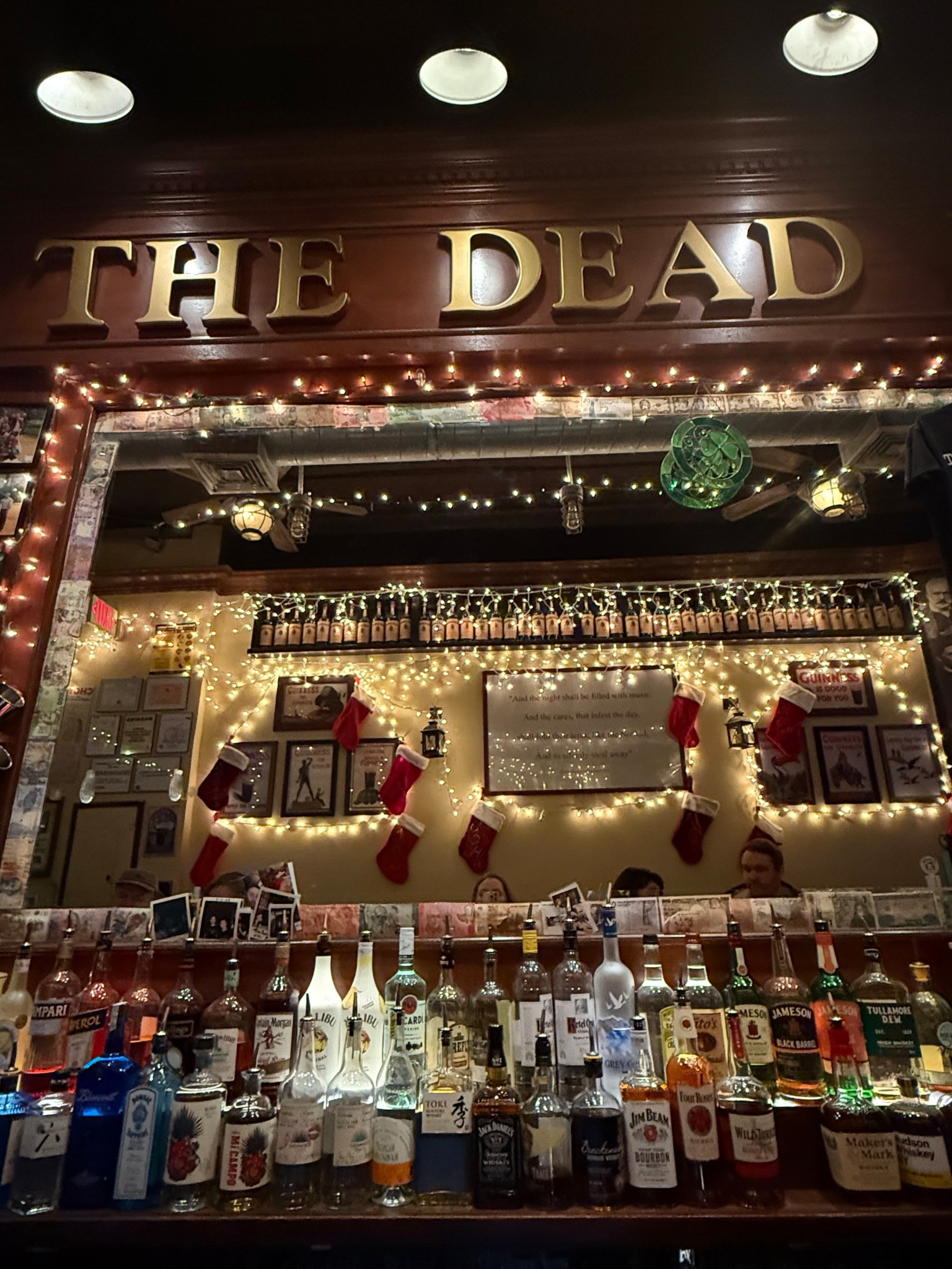 Loving the holiday vibes! 🎄