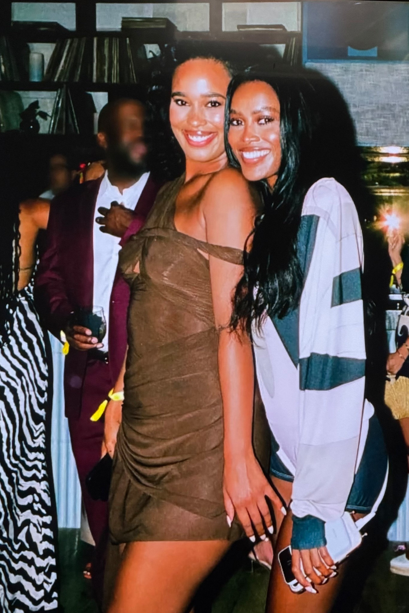 Mia Calabrese
Summerhouse
Bravo
Bravoleb
