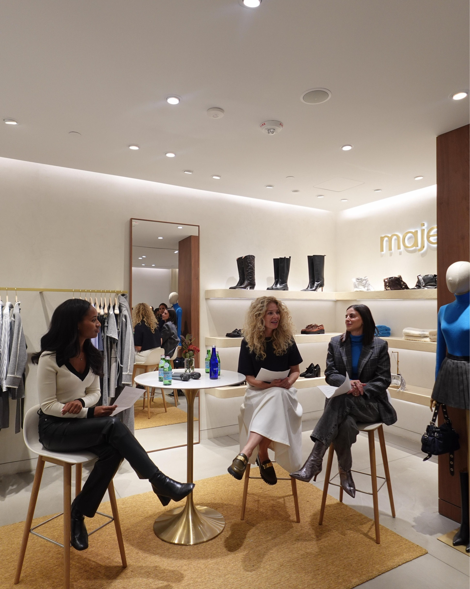 had an amazing opportunity to interview the N. America CEO and EVP of Business Development of Maje last week. 

Major takeaway: despite the rise of the digital age, retail storefronts remain a key marketing channel for luxury brands.

#LTKStyleTip #LTKSeasonal #LTKWorkwear