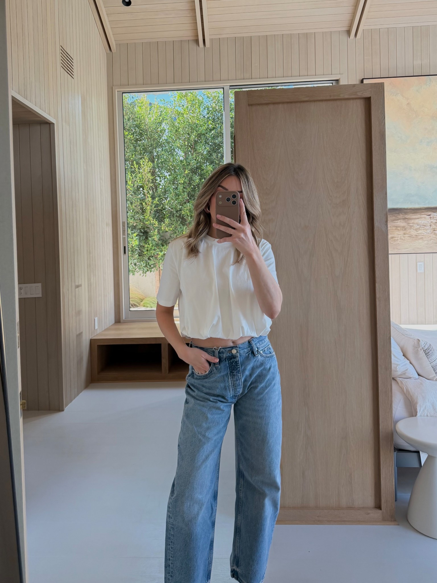 Jeans run a little big I’m wearing a 25 