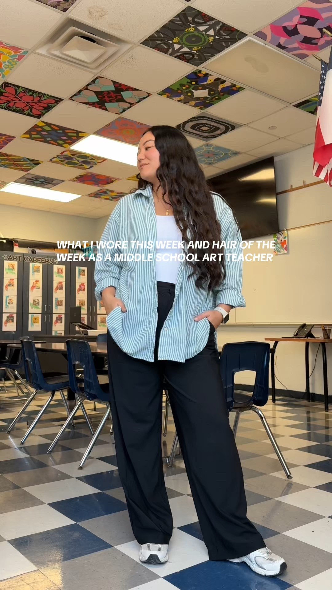Outfits of the week as a middle school art teacher 




#LTKWorkwear #LTKFindsUnder100 #LTKSeasonal